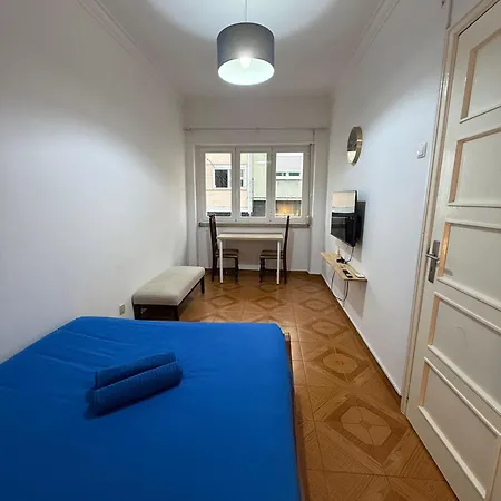 בית אירוח Confort Tv For 2 *