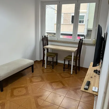 בית אירוח Confort Tv For 2 *